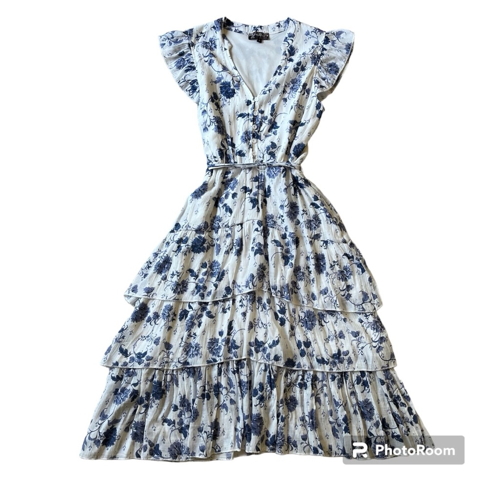 J. Glee size small women’s floral cap sleeve layered dress